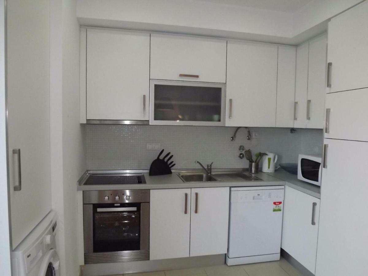 Condominio Infante Apartment *